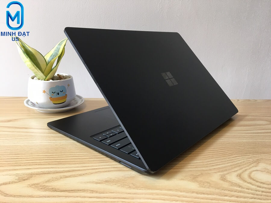 Surface laptop 4 black I7-1185G7, 16gb, SSD 512gb, 13.5inc 2K giá rẻ