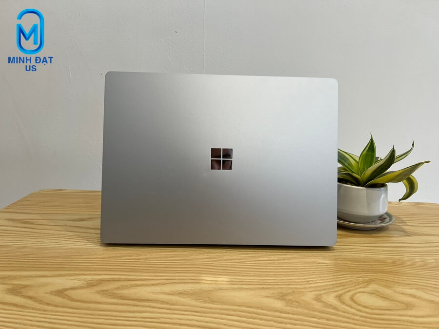 Surface laptop 4 i5-3