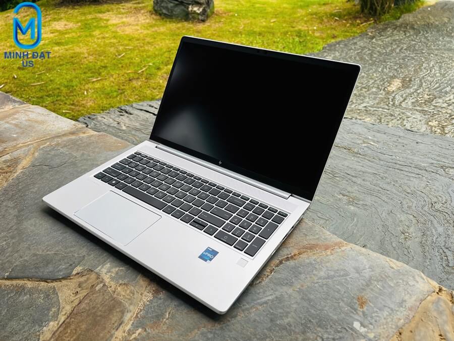 HP EliteBook 650 G10 i5-2